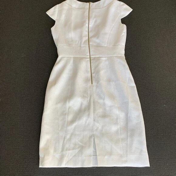 NWT 4P White Tahari Dress with Gold Accents - Picture 3 of 4